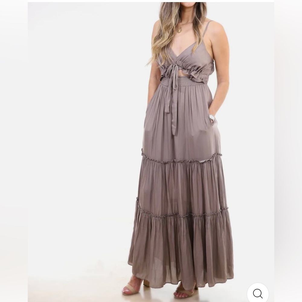 Mustard Seed Maxi Dress in Taupe. Gently Used.